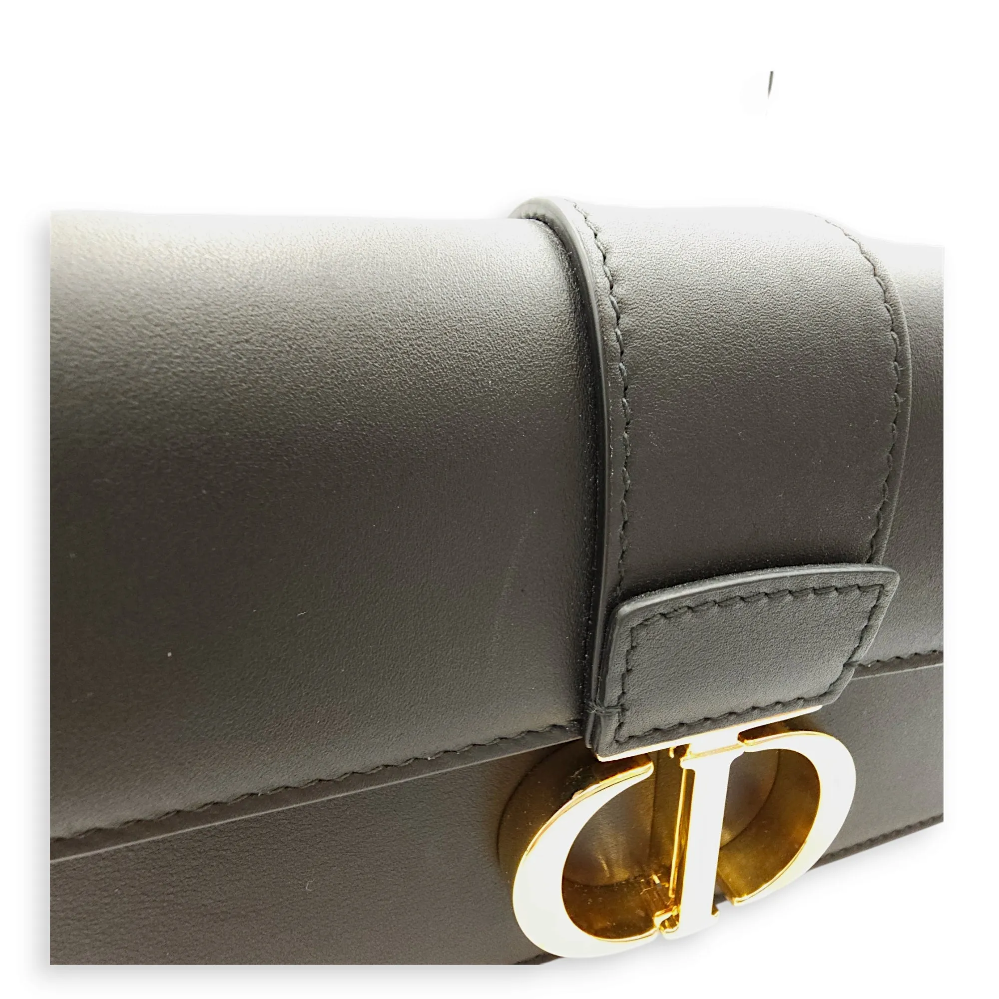 30 Montaigne East West 21x12x6cm Black Crossbody Bag in Calfskin, Gold hardware