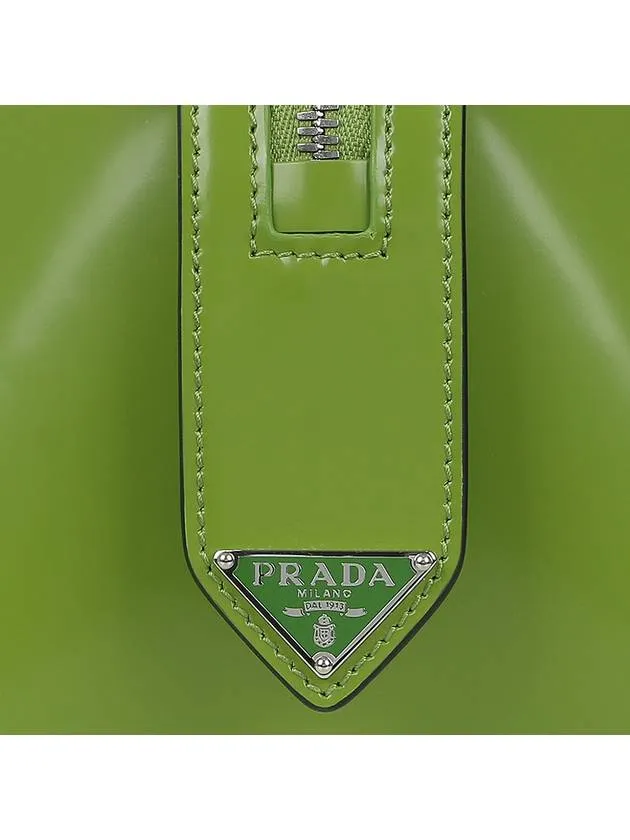 Brushed Supernova Hand Shoulder Bag Green