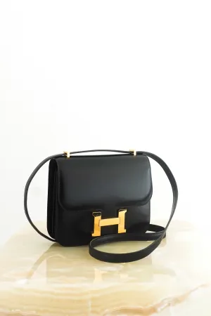 Constance III Mini box bag