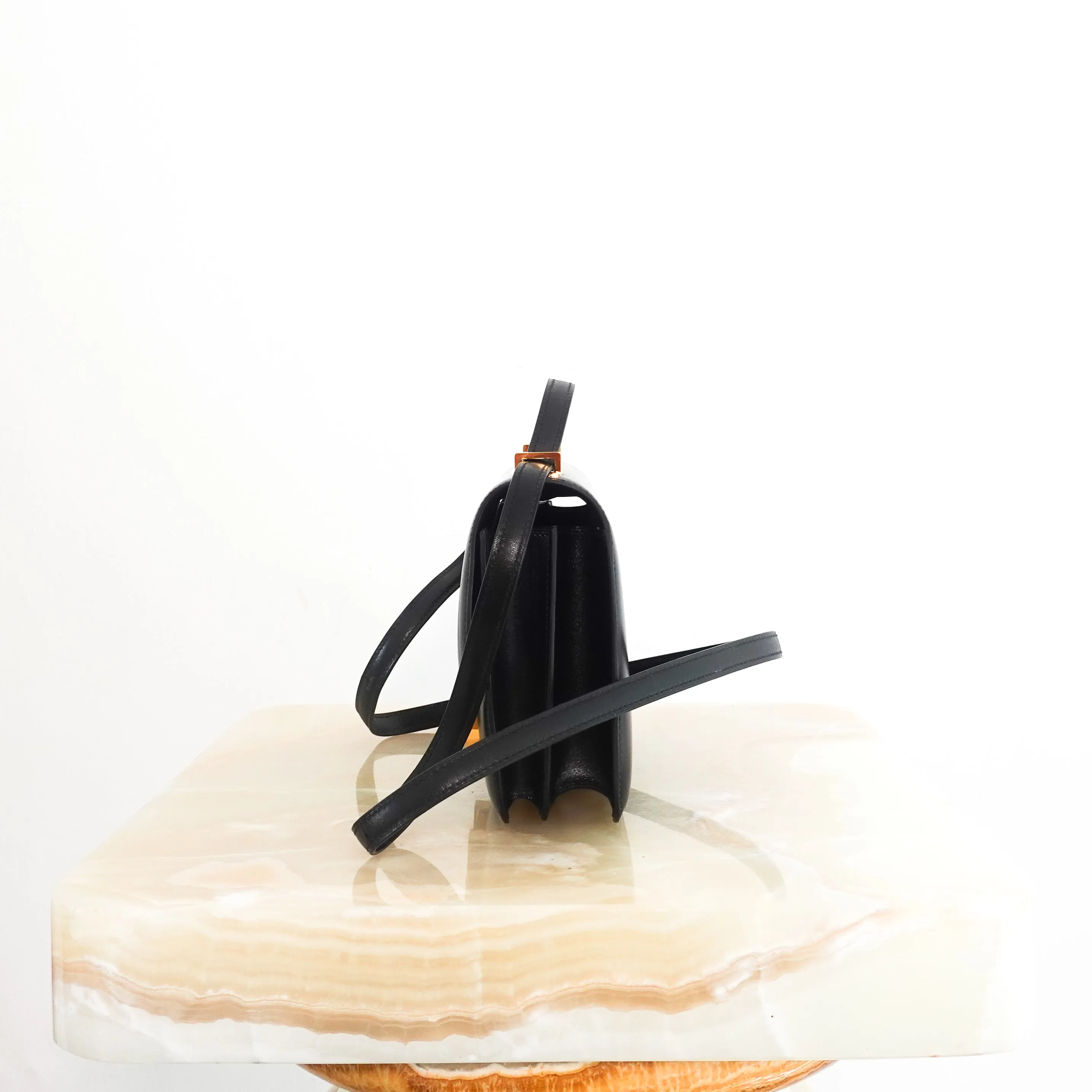Constance III Mini box bag