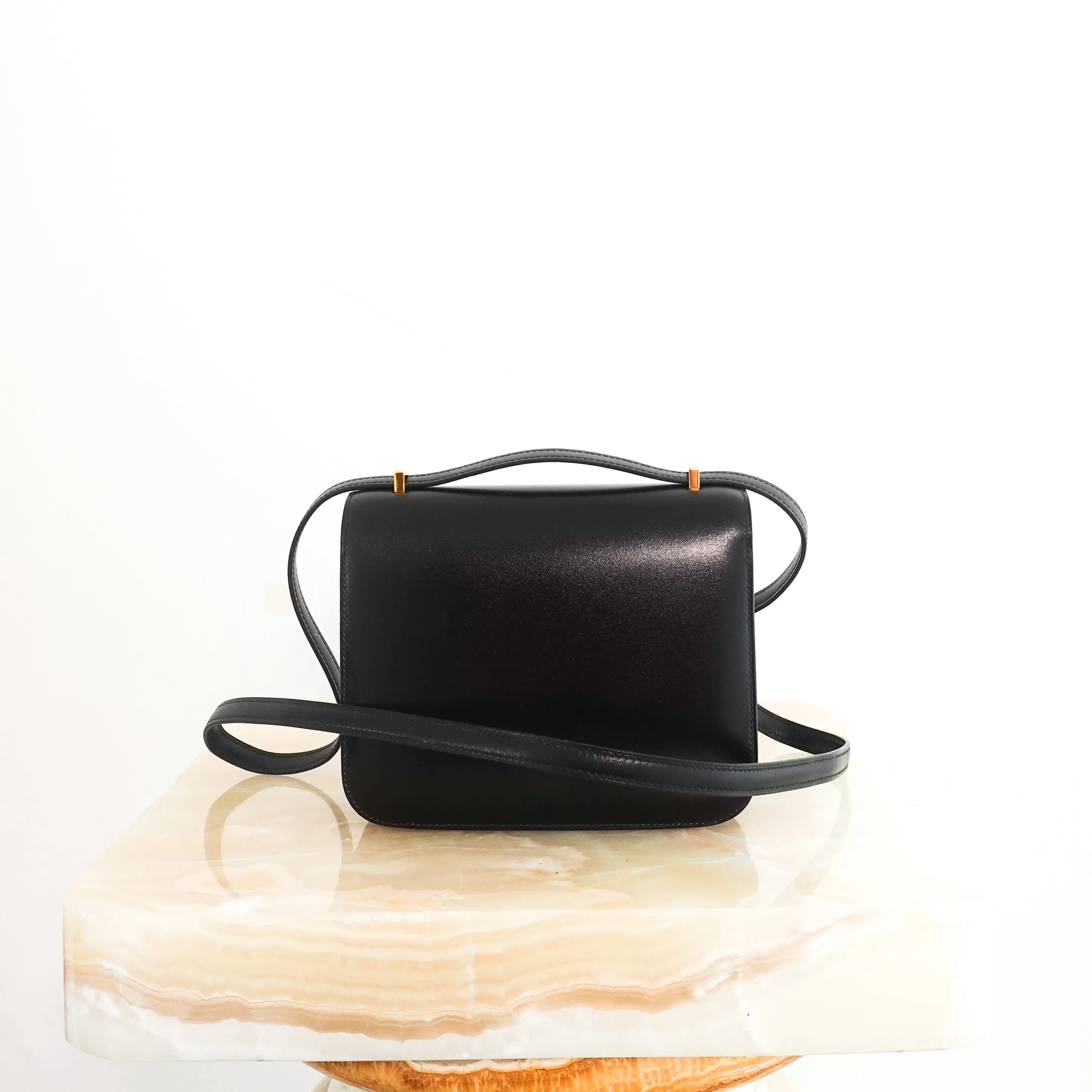 Constance III Mini box bag