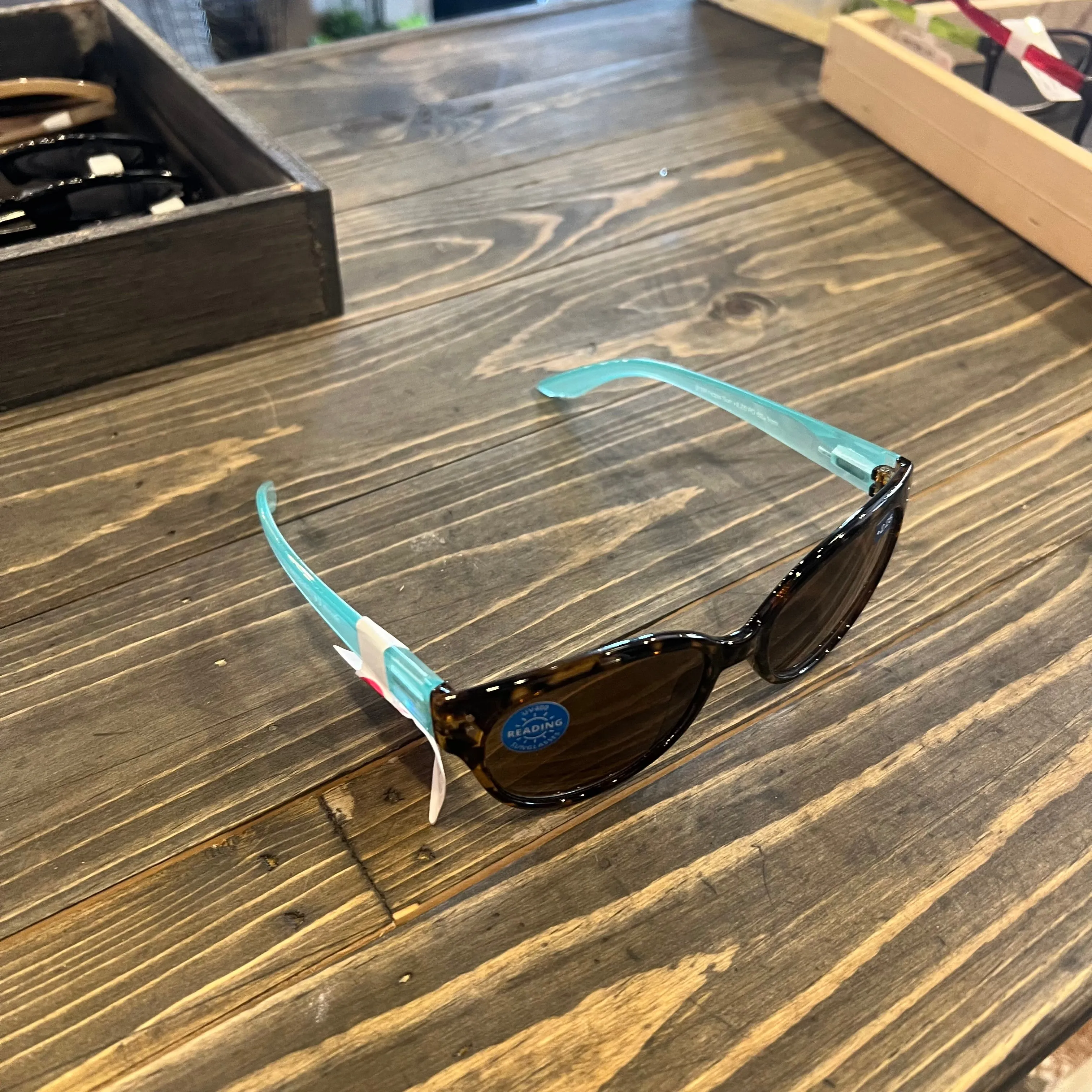 Peepers Reading Sunglasses- Napa Sun  2.25