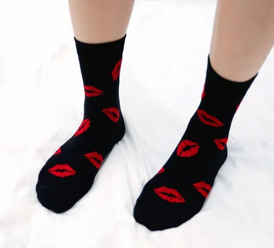 Women Kiss Printing Casual Crew Socks (2 Pairs) JI78